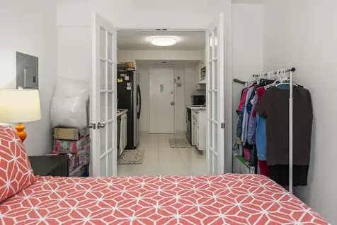 2841 Ne 163rd Street North Miami Beach FL 33160