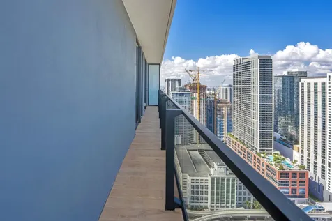398 Ne 5th Street Miami FL 33132