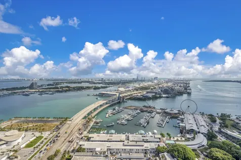 398 Ne 5th Street Miami FL 33132