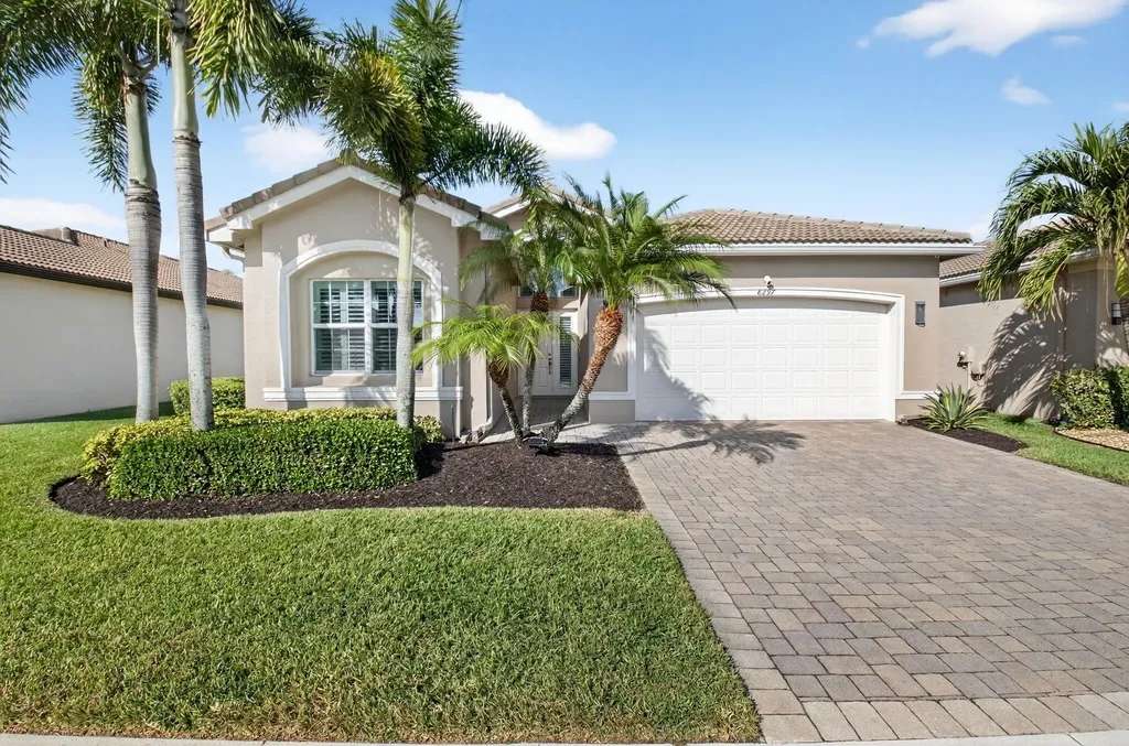 8297 Cloud Peak Drive Boynton Beach FL 33473