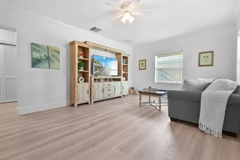 941 Ocean Drive Juno Beach FL 33408