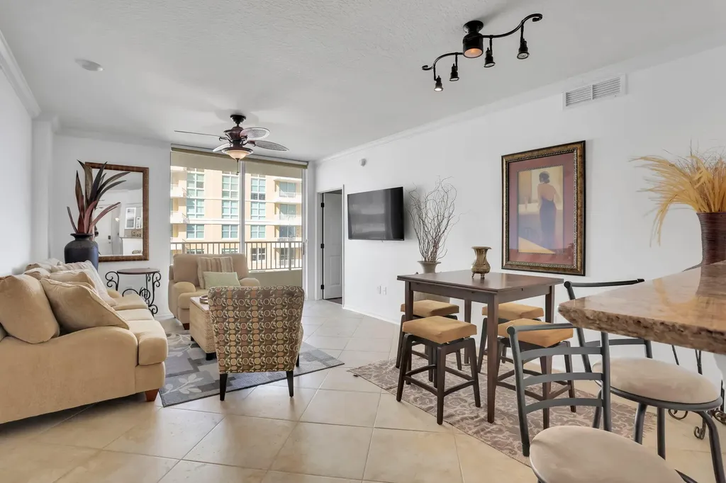 625 Casa Loma Boulevard Boynton Beach FL 33435