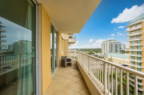 625 Casa Loma Boulevard Boynton Beach FL 33435