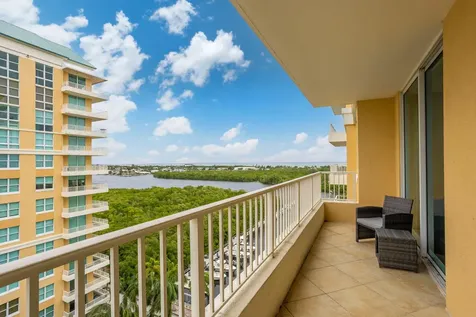 625 Casa Loma Boulevard Boynton Beach FL 33435