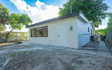 62 Andros Road Palm Springs FL 33461