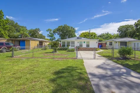 2646 12th Avenue Vero Beach FL 32960