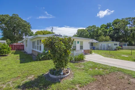 2646 12th Avenue Vero Beach FL 32960
