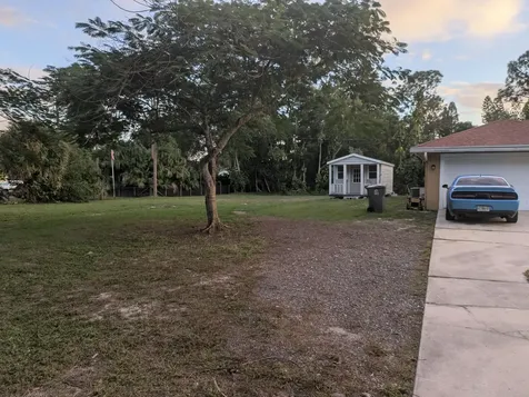 12810 57th Road The Acreage FL 33411