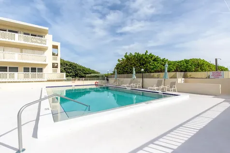 2565 S Ocean Boulevard Palm Beach FL 33480