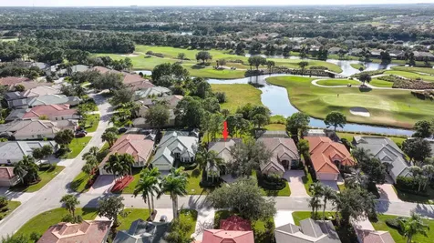 8929 First Tee Road Port Saint Lucie FL 34986