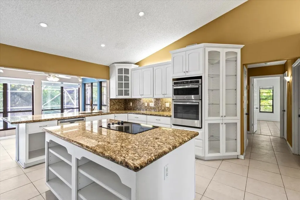 2850 Se Calvin Street Port Saint Lucie FL 34952