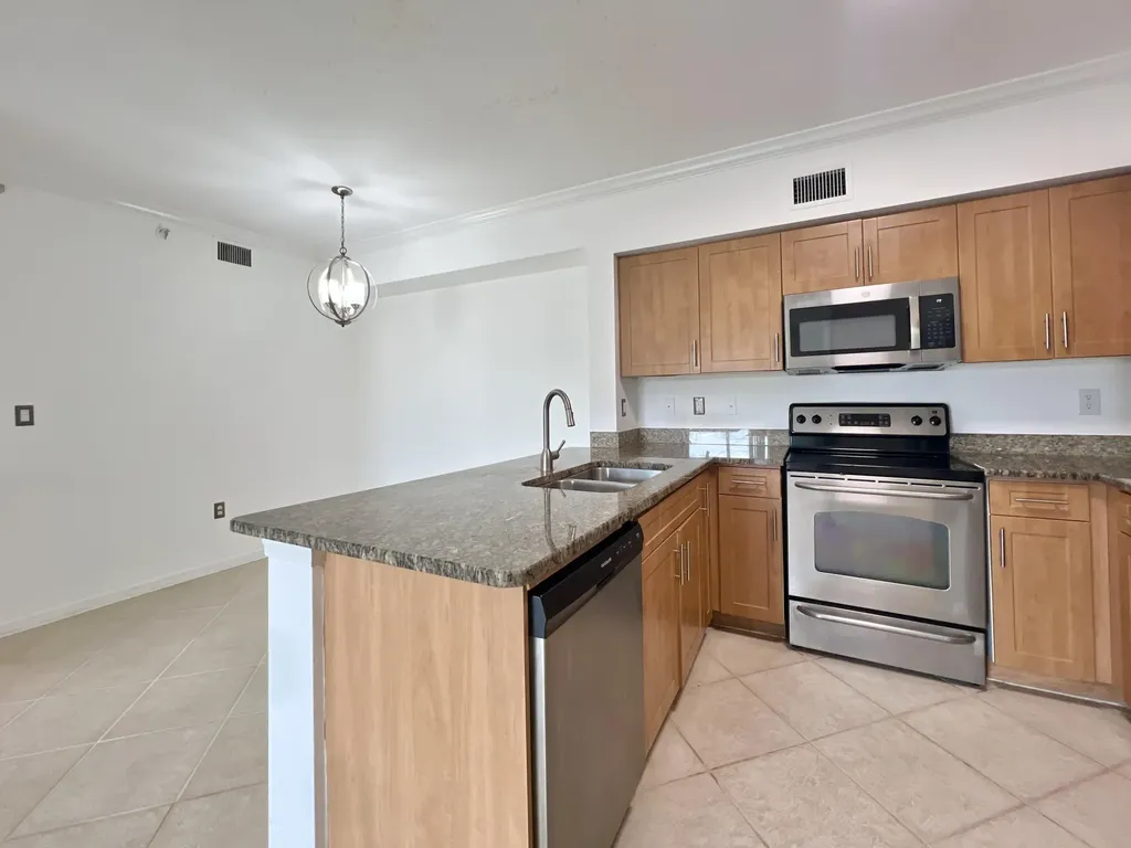 6450 Emerald Dunes Drive West Palm Beach FL 33411