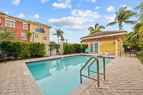 531 S Federal Highway Lake Worth Beach FL 33460