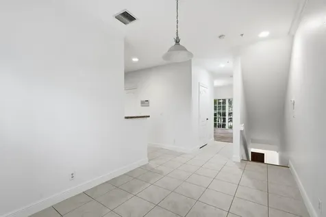 531 S Federal Highway Lake Worth Beach FL 33460