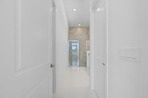 4823 Saint Armands Way Westlake FL 33470
