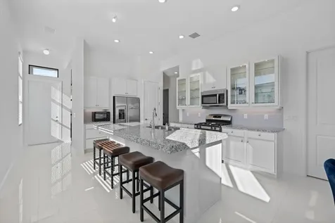 4823 Saint Armands Way Westlake FL 33470