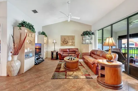 8300 Waterline Drive Boynton Beach FL 33472
