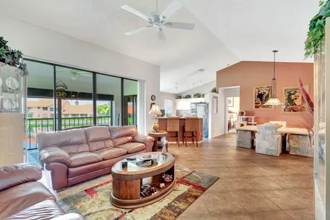 8300 Waterline Drive Boynton Beach FL 33472