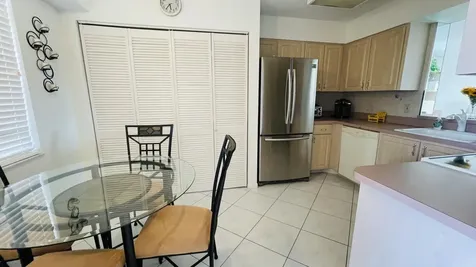 6936 Huntington Lane Delray Beach FL 33446