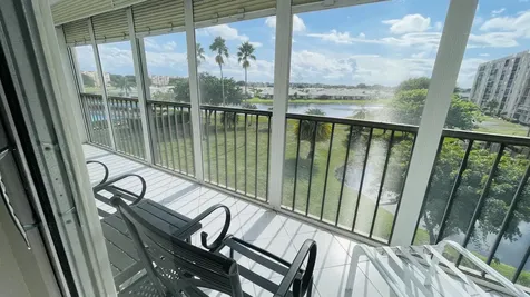 6936 Huntington Lane Delray Beach FL 33446