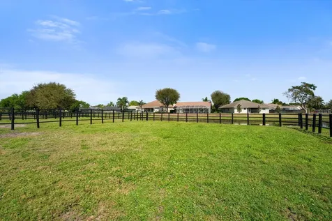 2040 Galloway Trail Wellington FL 33414