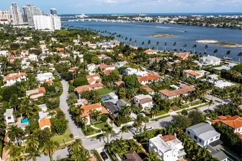 217 Sunset Road West Palm Beach FL 33401