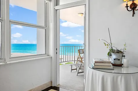 2295 S Ocean Boulevard Palm Beach FL 33480