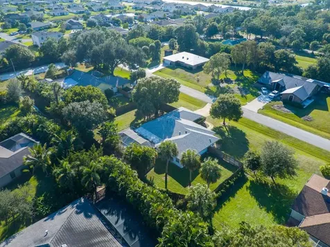 6130 60th Court Vero Beach FL 32967