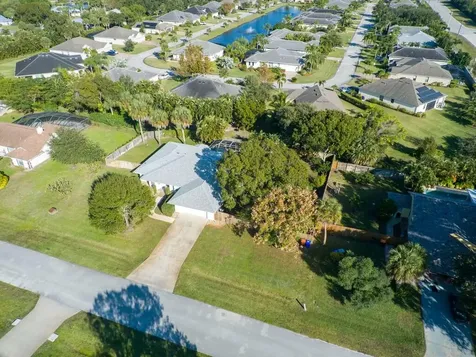 6130 60th Court Vero Beach FL 32967
