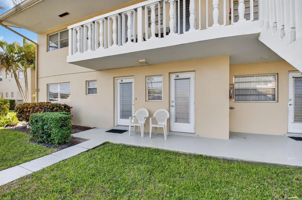 2152 Ne 1st Way Boynton Beach FL 33435
