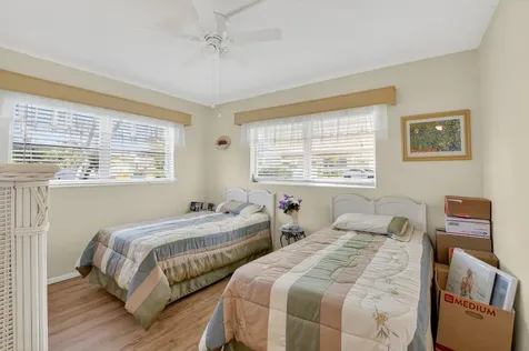 2152 Ne 1st Way Boynton Beach FL 33435