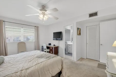 2152 Ne 1st Way Boynton Beach FL 33435