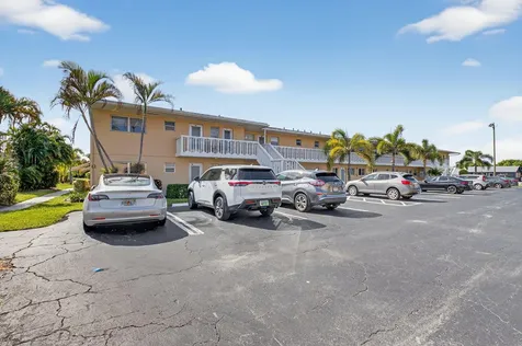 2152 Ne 1st Way Boynton Beach FL 33435