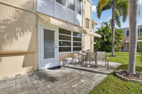2152 Ne 1st Way Boynton Beach FL 33435