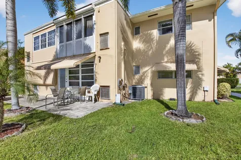 2152 Ne 1st Way Boynton Beach FL 33435