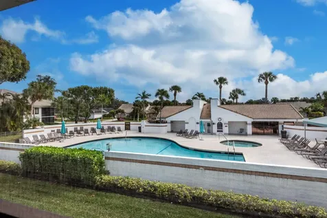 7485 Glendevon Lane Delray Beach FL 33446