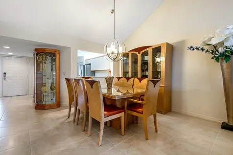 7485 Glendevon Lane Delray Beach FL 33446