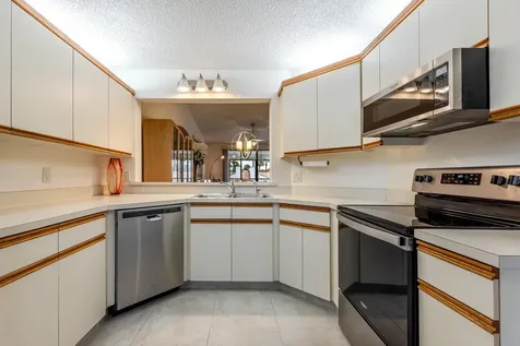 7485 Glendevon Lane Delray Beach FL 33446