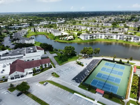 1010 Wolverton A Boca Raton FL 33433