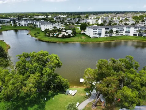 1010 Wolverton A Boca Raton FL 33433
