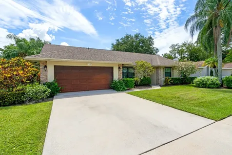 1532 Primrose Lane Wellington FL 33414