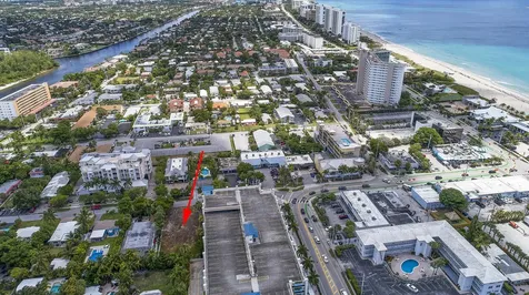 1956 NE 2nd Street Deerfield Beach FL 33441