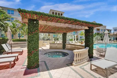 99 SE Mizner Boulevard Boca Raton FL 33432
