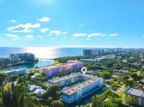 800 E Camino Real Boca Raton FL 33432