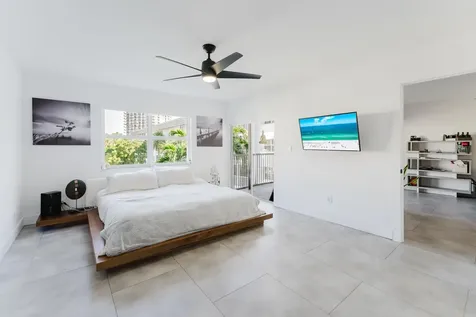 800 E Camino Real Boca Raton FL 33432