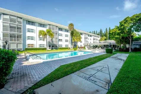 800 E Camino Real Boca Raton FL 33432
