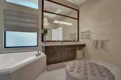 8461 Hawks Gully Avenue Delray Beach FL 33446