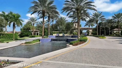 8461 Hawks Gully Avenue Delray Beach FL 33446