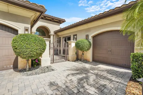 8461 Hawks Gully Avenue Delray Beach FL 33446