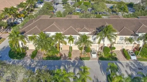 1000 N Us Highway 1 Jupiter FL 33477